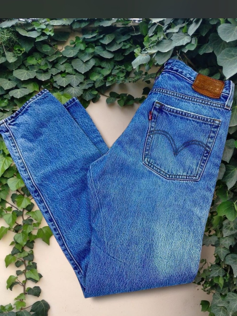Women’s vintage Levi’s blue jeans